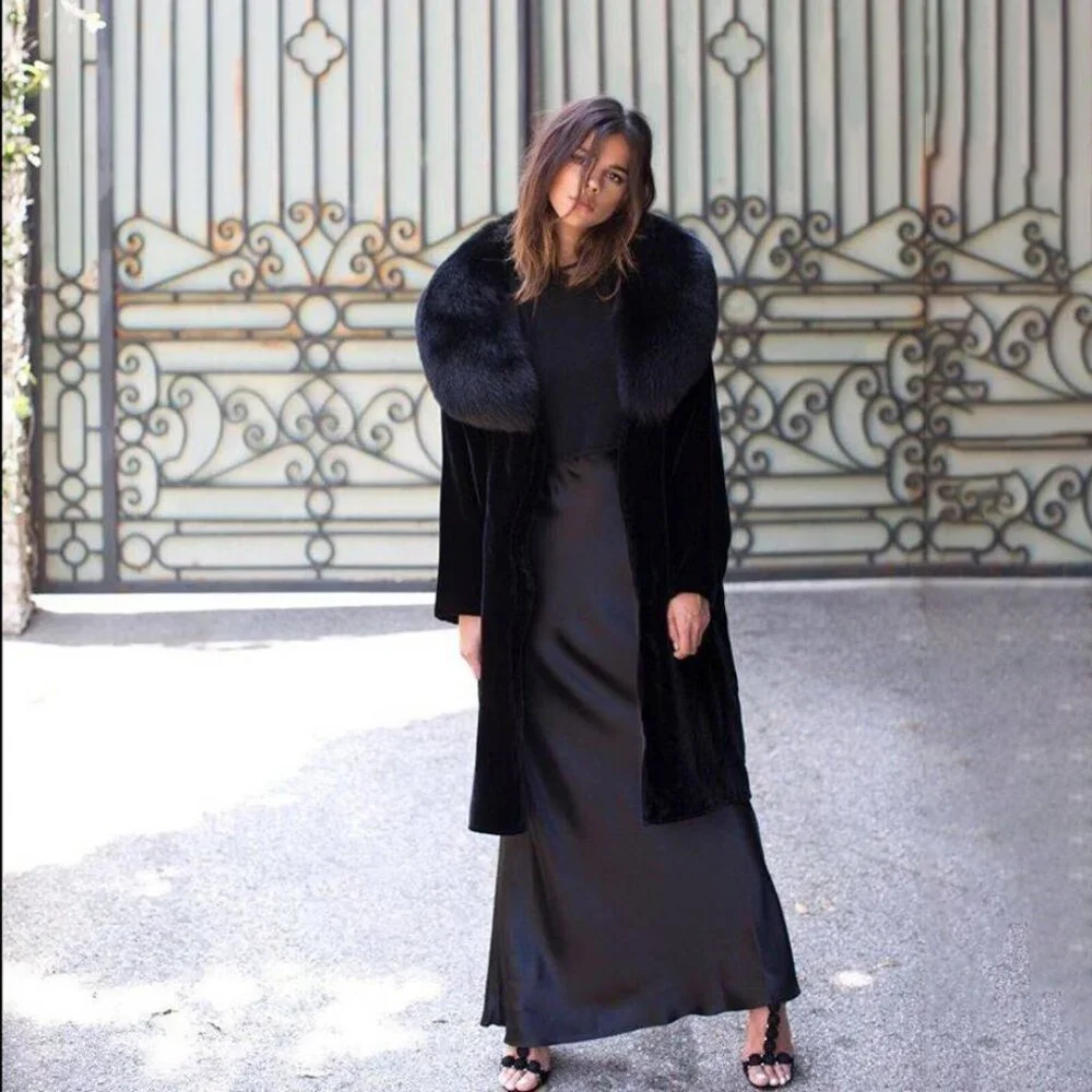 THE PERFEXT The Penelope Fur and Velvet Coat in Burgundy - Picture 8 of 9